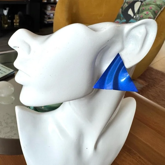 Vintage Blue Metal Triangle Wave Earrings - Picture 7 of 7